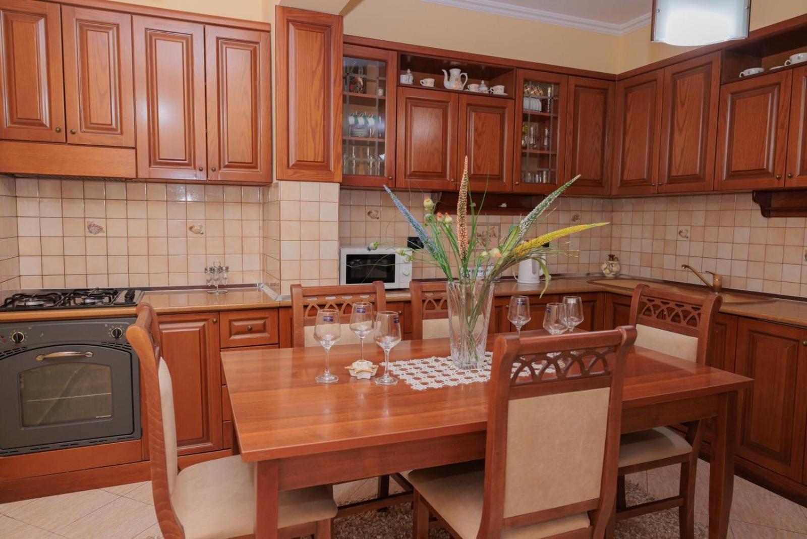Heart Of Tirana Villa Luaran gambar